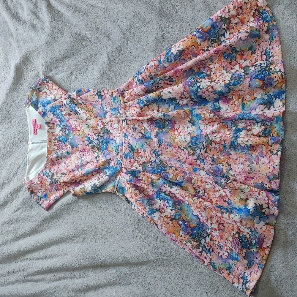 Rainbow like floral Betsy Johnson dress